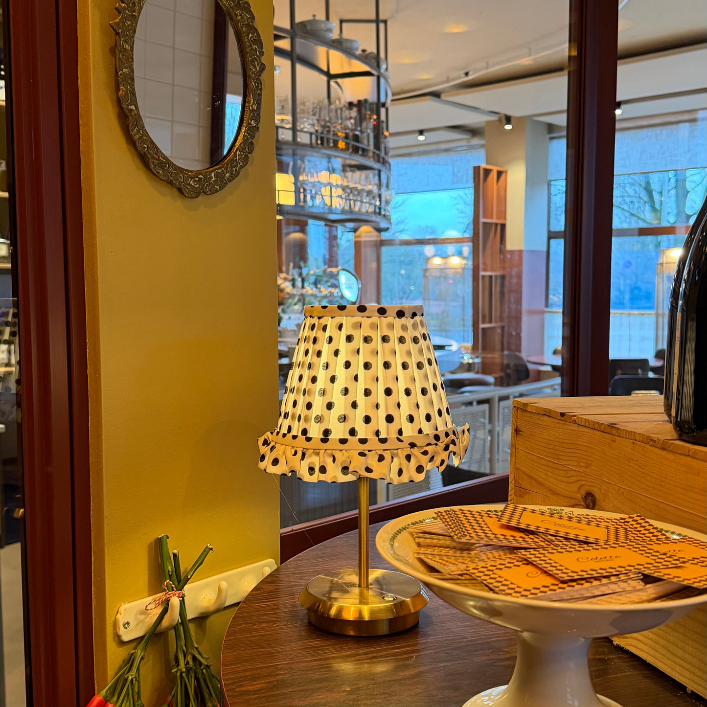 Bella tablelamp - Polkadots