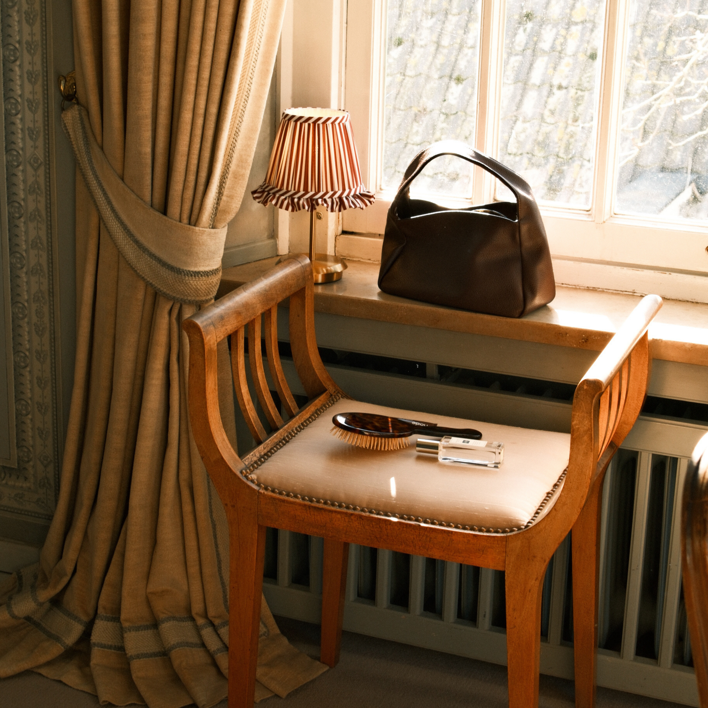 Lola tablelamp - Chocolate stripe (back soon)