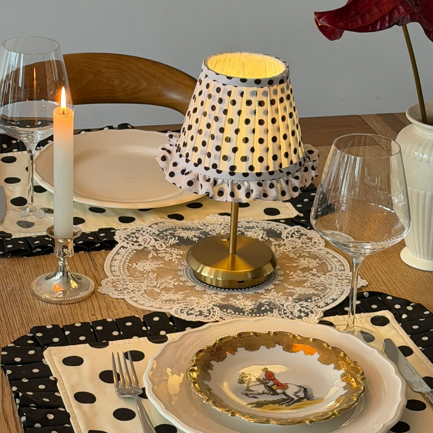 Bella tablelamp - Polkadots